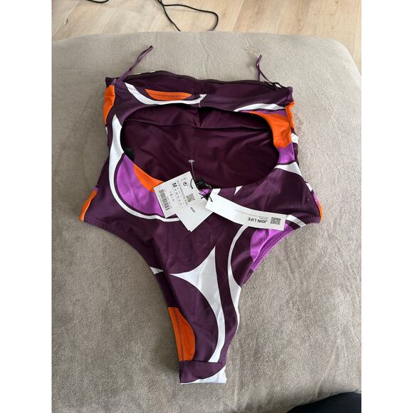 ZARA // Retro Printed Swimming Strapless Purple Open Back One Piece Swimsuit - Picture 4 of 8